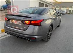 نيسان ألتيما